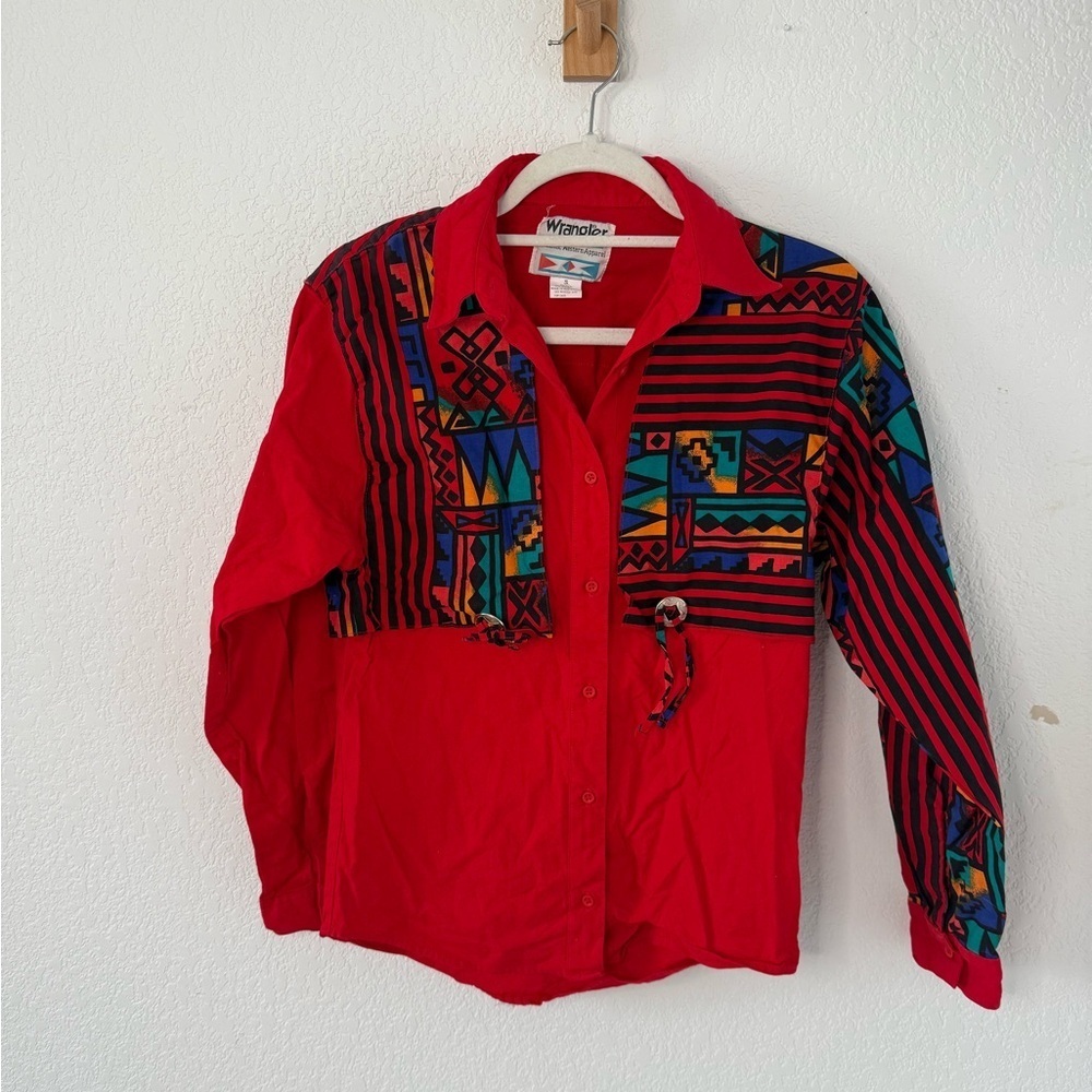 Vintage 80s Wrangler Red Geometric Button-Up Shirt